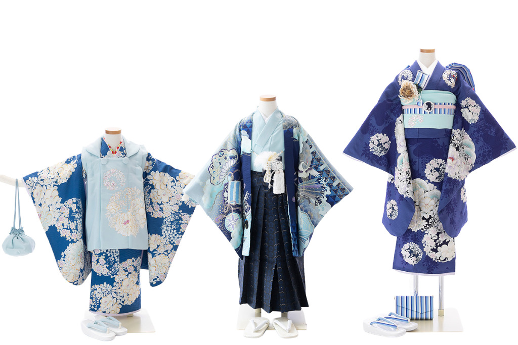 七五三(三歳)｜【NATURAL BEAUTY】青着物×水色被布｜W-G-3-13 七五三(五歳)｜【乙葉】兜に源氏車柄羽織 水色着物×紺袴｜W-B-5-21七五三(七歳) | 【NATURAL BEAUTY】青に花丸柄着物×水色作り帯 | W-G-7-32