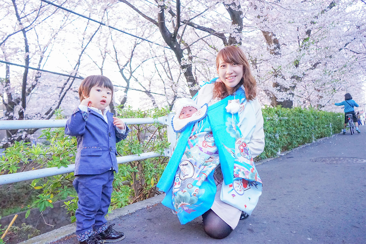 お宮参りはいつまでに行えばいい 延期の目安やオススメの写真の撮り方 きものレンタリエのきもの豆知識