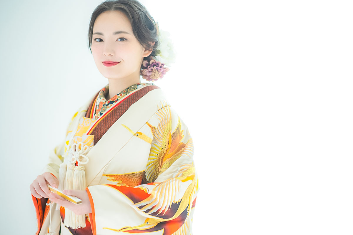 懐剣とは?その由来と女性が持つ意味についてもわかりやすく説明 | きものレンタリエのきもの豆知識