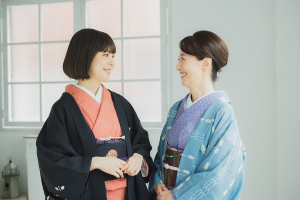 羽織を着た女性