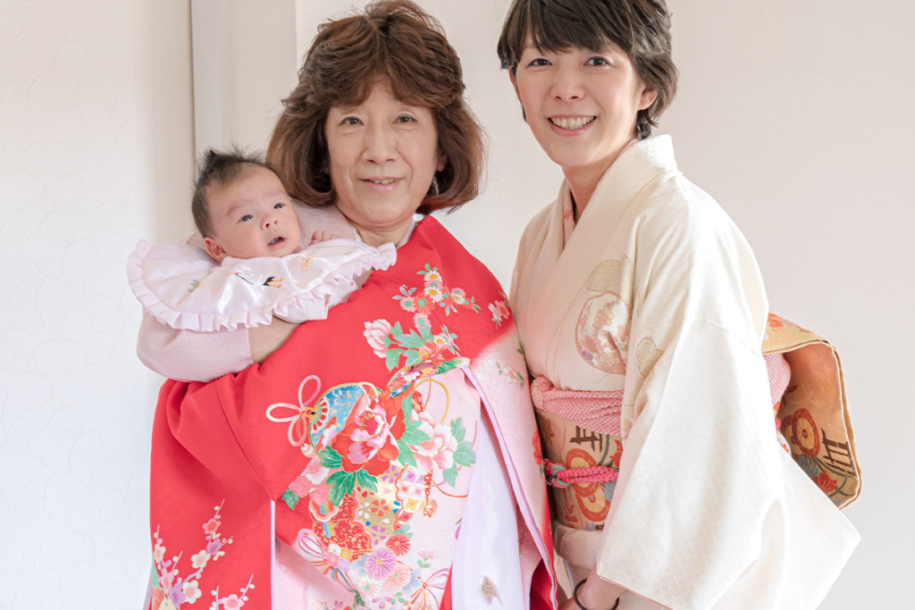 赤ちゃんの産着は誰が買うのが一般的ですか？