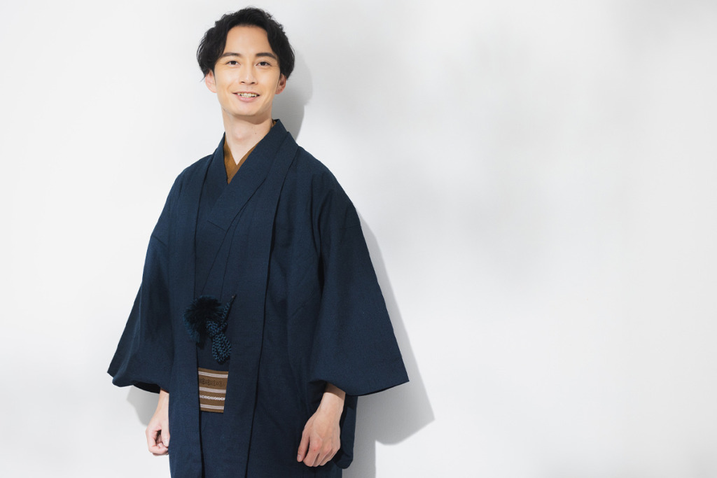 着物を着た男性