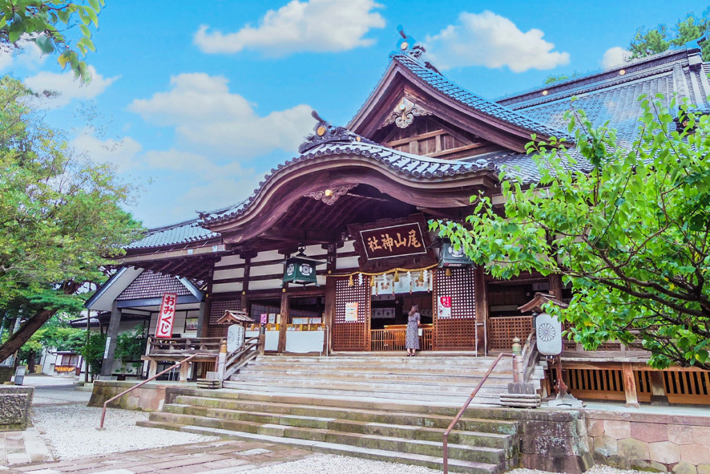 夏のお宮参りの神社