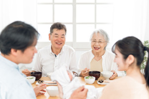 義両親と夫婦と赤ちゃん