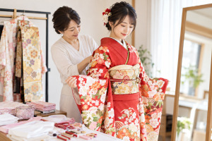 振袖の着付けは自分でできる？