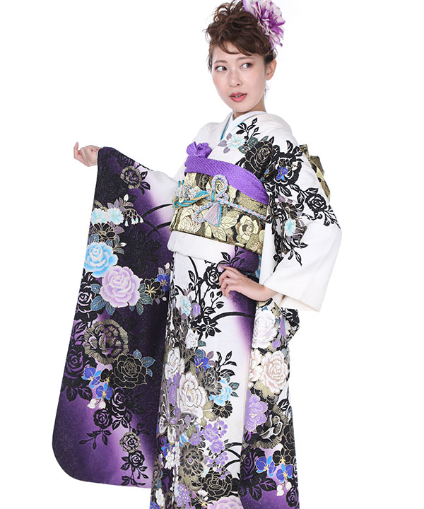紫と白の花柄着物 身長130cm 重ね襟付き 振袖レンタル｜白地