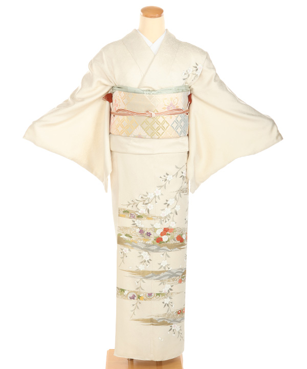 訪問着レンタル｜クリームに霞四季草花