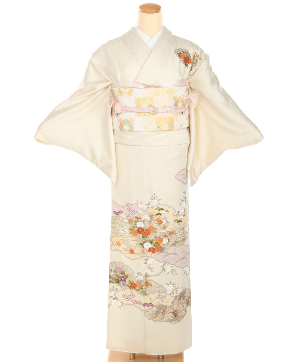 訪問着レンタル｜クリームに雲取り四季草花