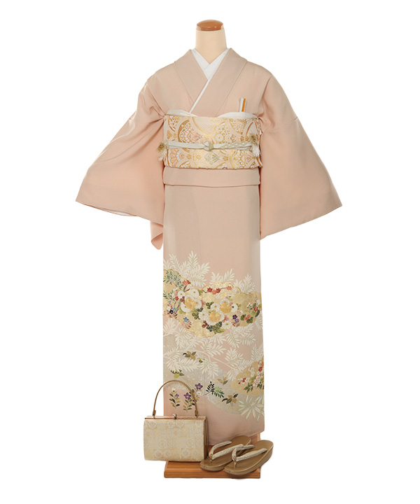 色留袖レンタル｜ピンクに雲取りに菊