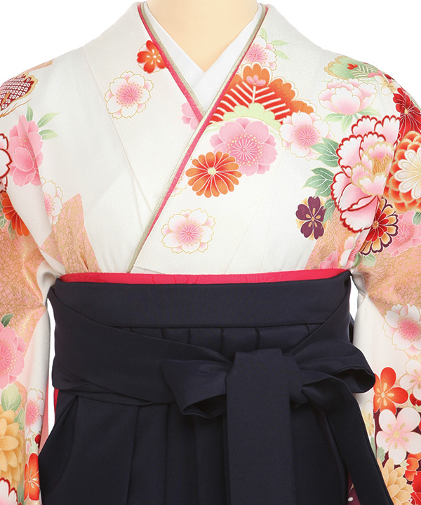 卒業式袴レンタル｜白に花扇紋二尺袖着物×紺刺繍袴｜S0081 F