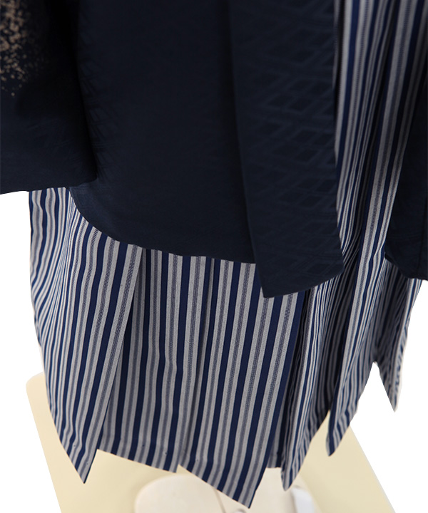 七五三(五歳男の子)着物レンタル｜鷹柄濃紺色羽織 紺着物×紺縞袴｜W-B