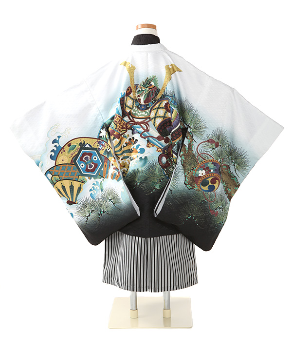 七五三(五歳男の子)着物レンタル｜兜に波頭柄羽織 黒着物×黒縞袴｜W-B